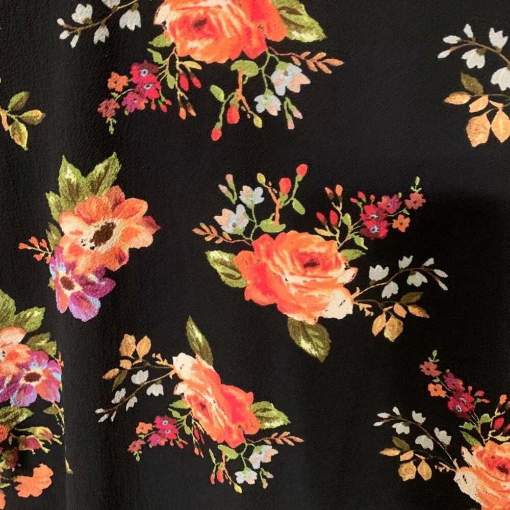 Torina Black Floral Flowy‎ V-Neck Zip Accent Size Large Business Casual - Picture 8 of 13